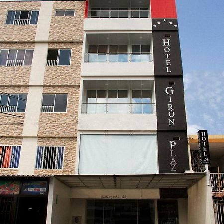 Hotel Giron Plaza מראה חיצוני תמונה