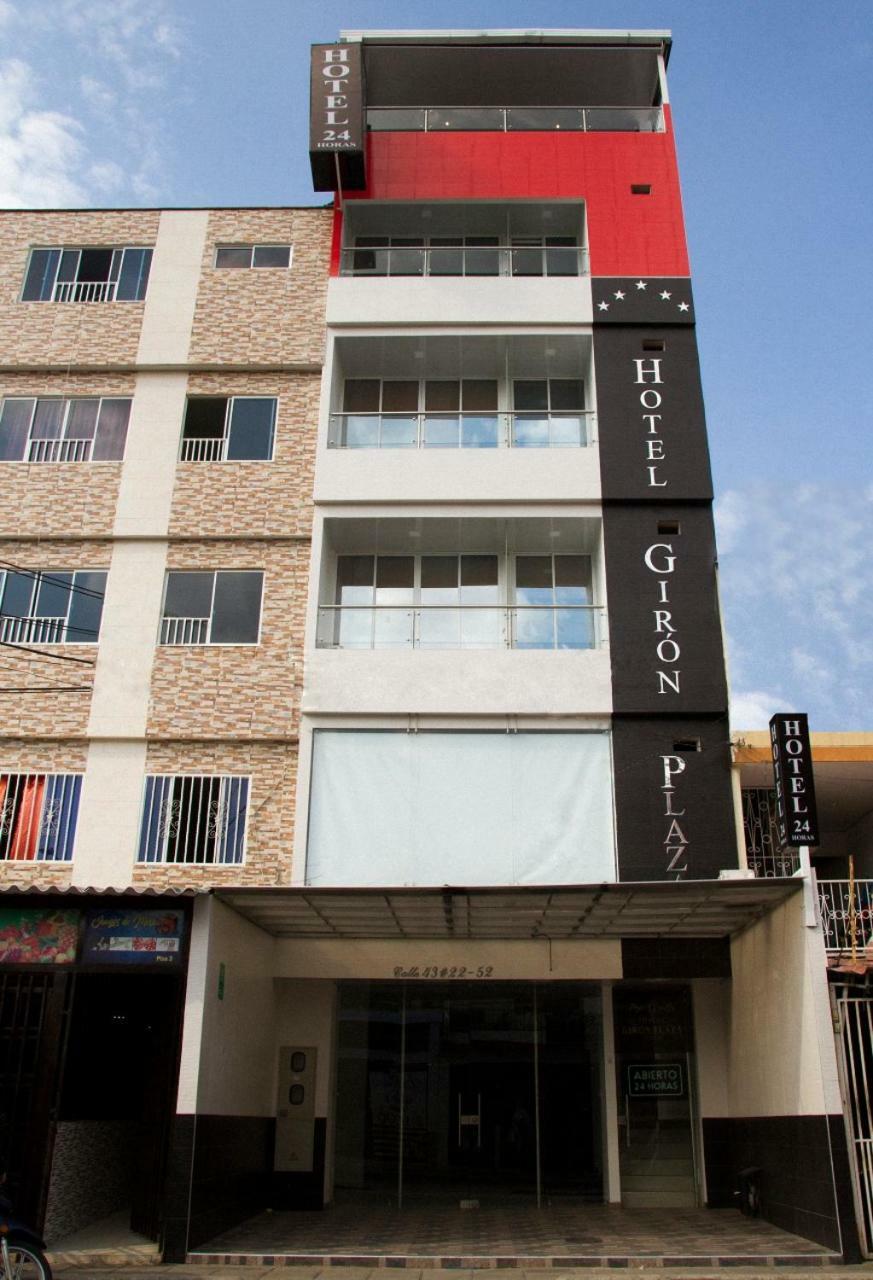 Hotel Giron Plaza מראה חיצוני תמונה